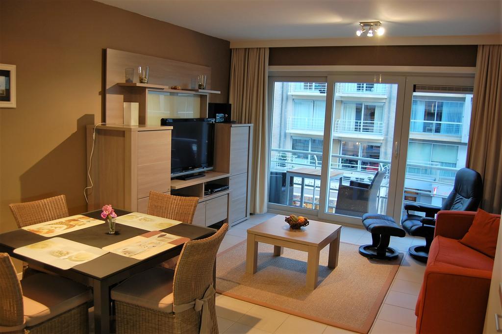 Residentie Hof Van Vlaanderen Nieuport Extérieur photo